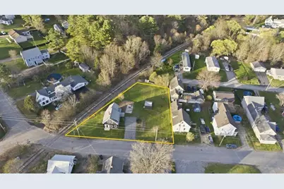 15 Lincoln Street, Richmond, ME 04357 - Photo 7