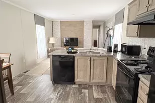 16 R.W. MacLeod Ln, Belfast, ME 04915 - Photo 3