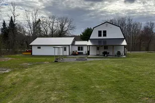 287 Hudson Rd, Glenburn, ME 04401 - Photo 9