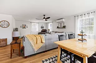 816 Riverside Dr, Augusta, ME 04330 - Photo 19