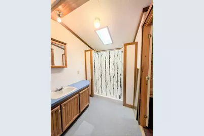 563 King Street, Oxford, ME 04270 - Photo 5