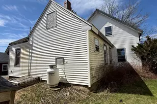 48 Fremont St, Machias, ME 04654 - Photo 9