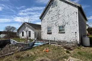 48 Fremont St, Machias, ME 04654 - Photo 17
