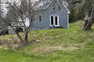 32 Bakeman Rd, Brooksville, ME 04642 - Photo 9