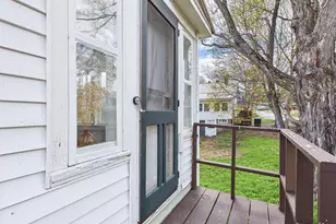 27 Water St, Orono, ME 04473 - Photo 7