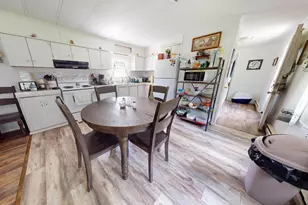 35 Round Stone Rd, Mount Vernon, ME 04352 - Photo 9