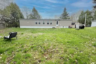 35 Round Stone Rd, Mount Vernon, ME 04352 - Photo 31