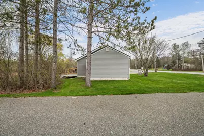 3237 Broadway, Glenburn, ME 04401 - Photo 33