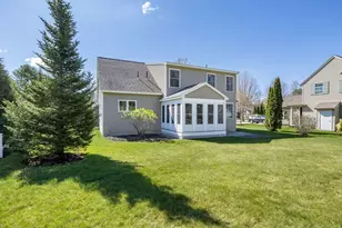10 Lexington Dr, Kennebunk, ME 04043 - Photo 33