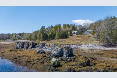 391 Main Road, Islesboro, ME 04848 - Photo 11