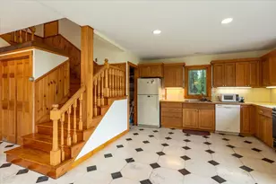 391 Main Rd, Islesboro, ME 04848 - Photo 25