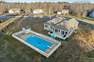 51 Riverside Dr, Alfred, ME 04002 - Photo 3