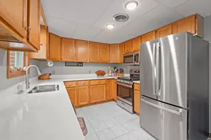 31 Axelrod Rd, Monmouth, ME 04259 - Photo 9