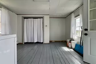 25 Elm St, Houlton, ME 04730 - Photo 17