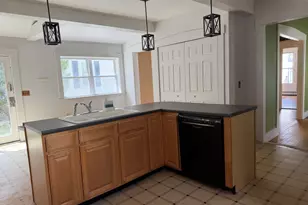 275 Essex St, Bangor, ME 04401 - Photo 7