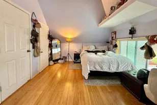 1041 Ocean Ave, Portland, ME 04103 - Photo 9