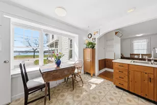 50-52 Mechanic St, Rockland, ME 04841 - Photo 9