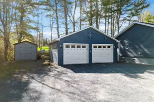 3830 Middle Rd, Sidney, ME 04330 - Photo 7