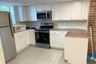 142 Sherman St, Portland, ME 04101 - Photo 3