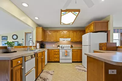 247 Maine Avenue, Portland, ME 04103 - Photo 13