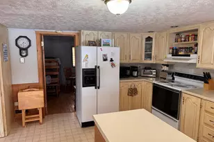 460 E Van Buren Cove Rd, Van Buren, ME 04785 - Photo 17