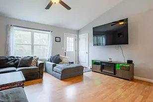 10 Contant Dr, Gray, ME 04039 - Photo 9