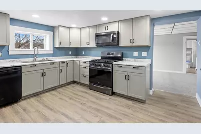 61 Elm Street, Newport, ME 04953 - Photo 11