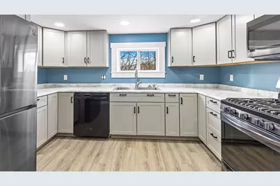 61 Elm Street, Newport, ME 04953 - Photo 15