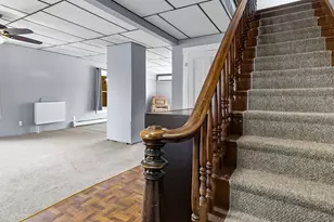 61 Elm St, Newport, ME 04953 - Photo 23