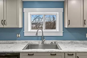 61 Elm St, Newport, ME 04953 - Photo 17