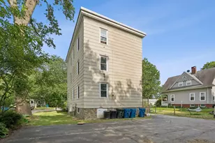 28 St George St, Portland, ME 04103 - Photo 7