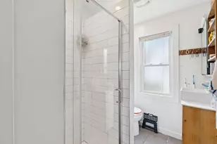 28 St George St, Portland, ME 04103 - Photo 17