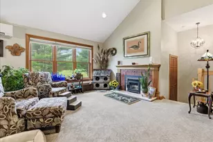 35 Estates Dr, Manchester, ME 04351 - Photo 9