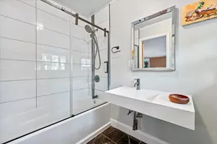 410 Mt Hope Ave, Bangor, ME 04401 - Photo 29