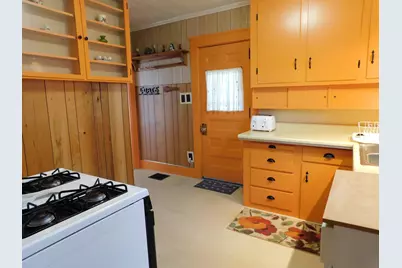 15 N Green Street, Greenville, ME 04441 - Photo 5