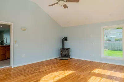 7 Sandy Street, Lewiston, ME 04240 - Photo 15