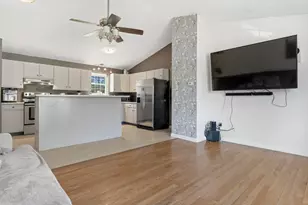 42 Kent St, Sanford, ME 04073 - Photo 5
