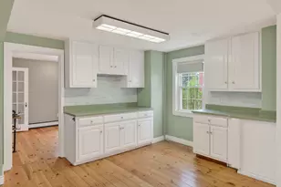 102 Lake St, Auburn, ME 04210 - Photo 11