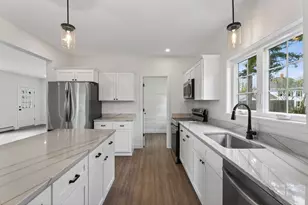 132 Myrtle St, Westbrook, ME 04092 - Photo 7