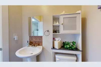 19 Fairlawn Avenue, Lewiston, ME 04240 - Photo 27