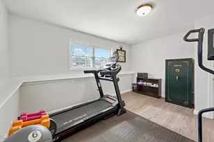 43 Boxwood Ln, Hermon, ME 04401 - Photo 21