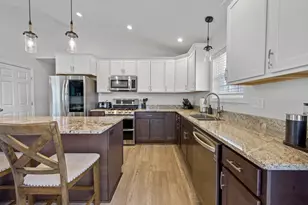 43 Boxwood Ln, Hermon, ME 04401 - Photo 23