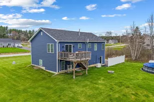 43 Boxwood Ln, Hermon, ME 04401 - Photo 5