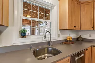 36 Plaisted Rd, York, ME 03909 - Photo 9