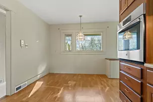 447 Wiscasset Rd, Boothbay, ME 04537 - Photo 17