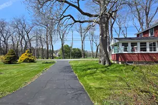 203 Winn Rd, Falmouth, ME 04105 - Photo 3