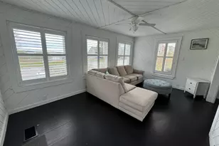 194 Water St, Eastport, ME 04631 - Photo 11