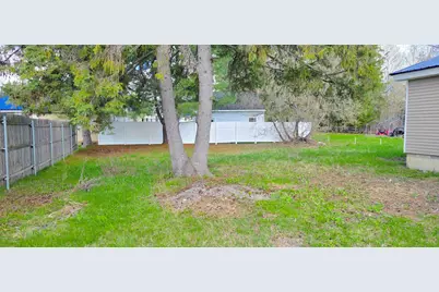 50 Elizabeth Street, Presque Isle, ME 04769 - Photo 3