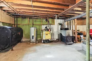 16 Claire St, Augusta, ME 04330 - Photo 33