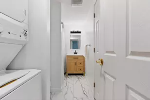 13 Academy Pl, Saco, ME 04072 - Photo 15